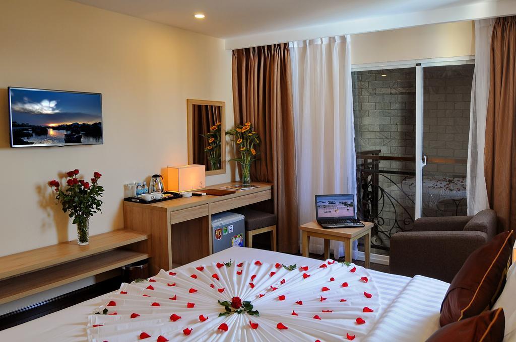 Db Hotel Nha Trang Kültér fotó